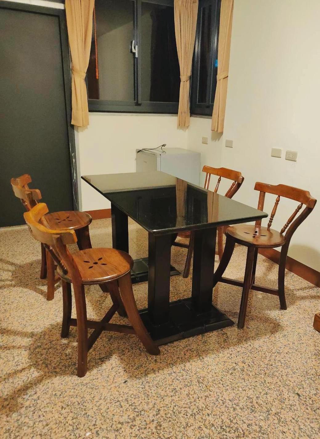 Gemlu Villa Luku Kültér fotó